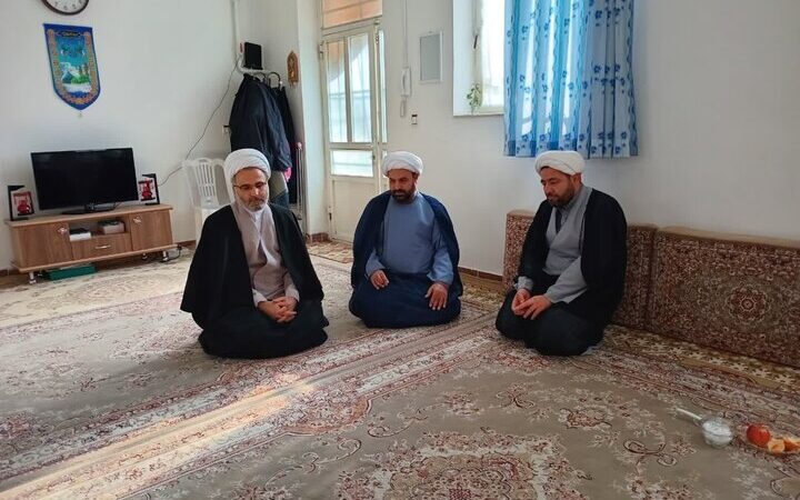 دهقان: روحانیون روستا، کلید تقویت ایمان و پیوند اجتماعی که نباید از دست برود!