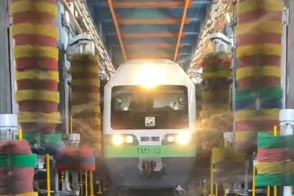 ارتقای شگفت‌انگیز نظافت مترو تهران؛ ناوگان خط ۵ در مسیر تحول بزرگ!