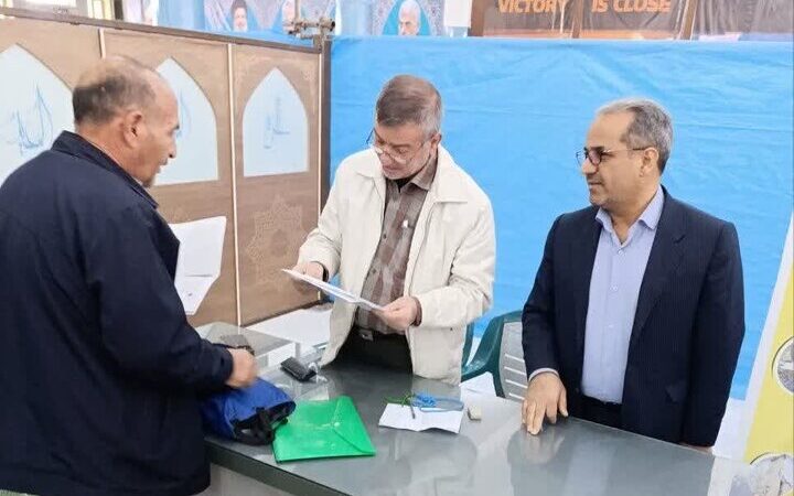 فعالیت ۱۵۰ پایگاه حقوقی مردمی در مساجد کرمان؛ میز خدمت قضایی در نماز جمعه برای حل فوری مشکلات خانوادگی