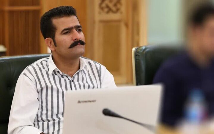 شگفتی هنرمند چهارمحال‌وبختیاری در مسابقه پوستر تئاتر فجر؛ راهیابی به جمع ۶۰ اثر برتر!