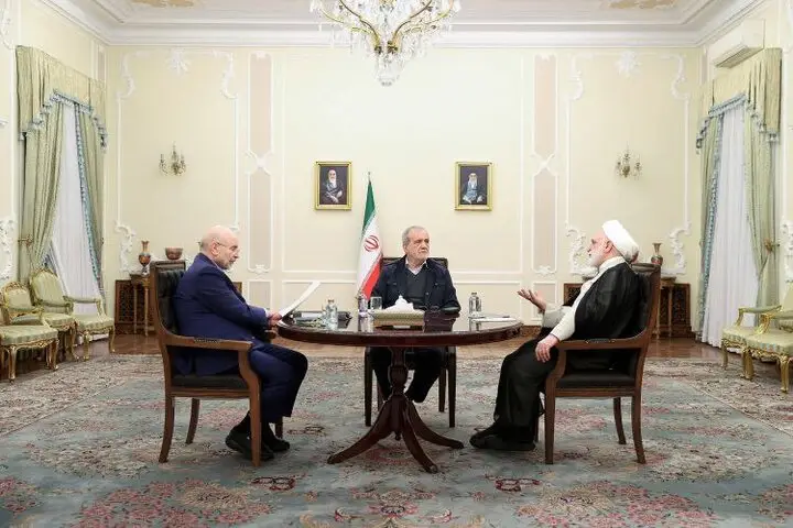 نشست تاریخی سران سه قوه در کاخ ریاست جمهوری؛ چه تصمیماتی گرفته شد؟