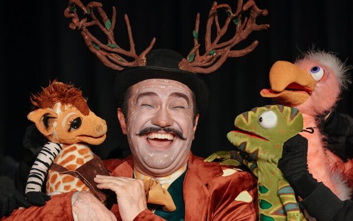 چرا نوجوانان با تئاتر بیگانه‌اند؟ راز قطع ارتباط و انتظار تا پایان جشنواره