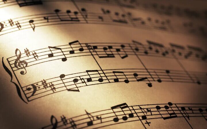 آیا موسیقی پاپ می‌تواند فضای معنوی و الهام‌بخش ایجاد کند؟ نگاهی تازه به یک پرسش قدیمی