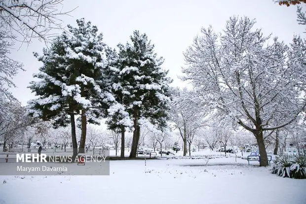 هوای قزوین در آستانه تغییر؛ ابرها سنگین‌تر می‌شوند و برف ارتفاعات را سفیدپوش می‌کند!