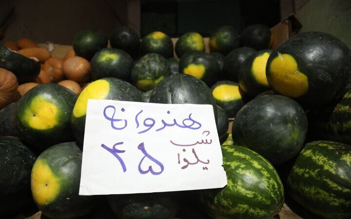 چله‌نشینی گرانی در مشهد؛ قیمت‌ها تا کِی سر به فلک می‌کشند؟