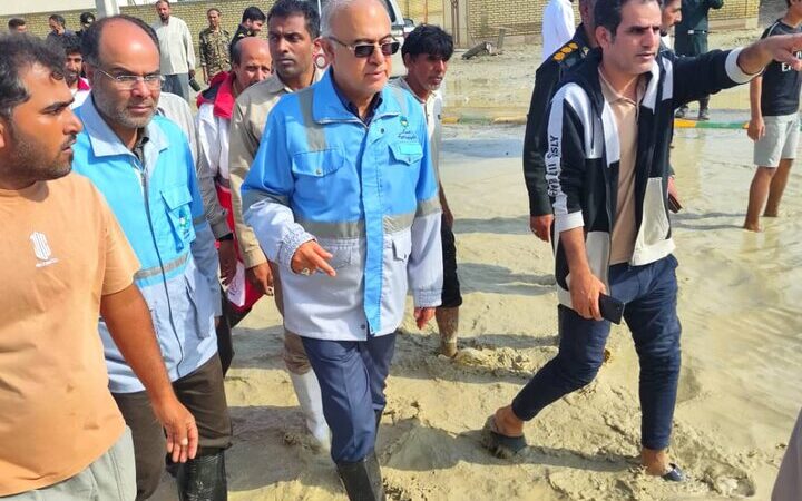 کمیته ویژه بازسازی خسارات سیلاب هرمزگان امروز رسماً کار خود را آغاز کرد!