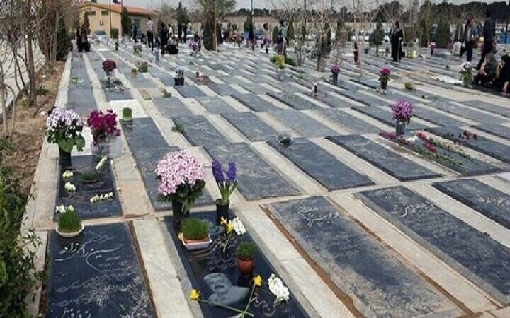 چرا آرامستان شهرکرد پس از کرونا دوباره به کانون اعتراضات تبدیل شد؟