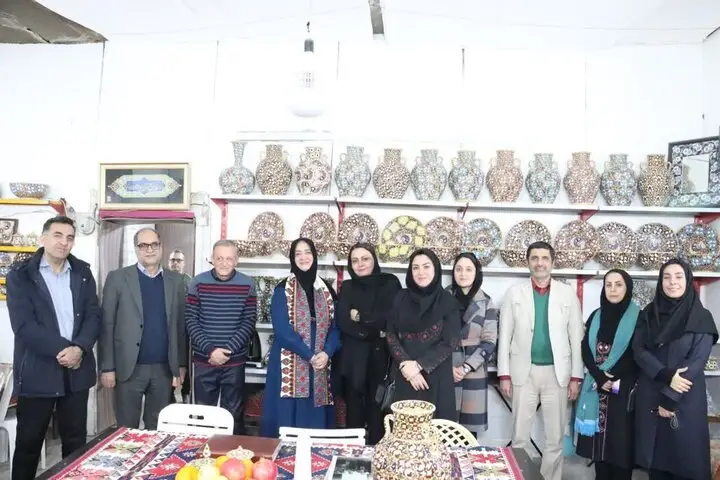 رونق صنایع دستی با راهبرد جدید «تولید تا فروش» در استان سمنان کلید خورد!