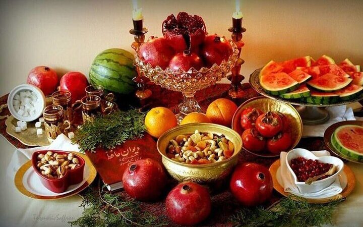 دورهمی «چله‌ی ورامین»؛ جشن باشکوه میراث ناملموس ایران با طعم شعر و نقالی