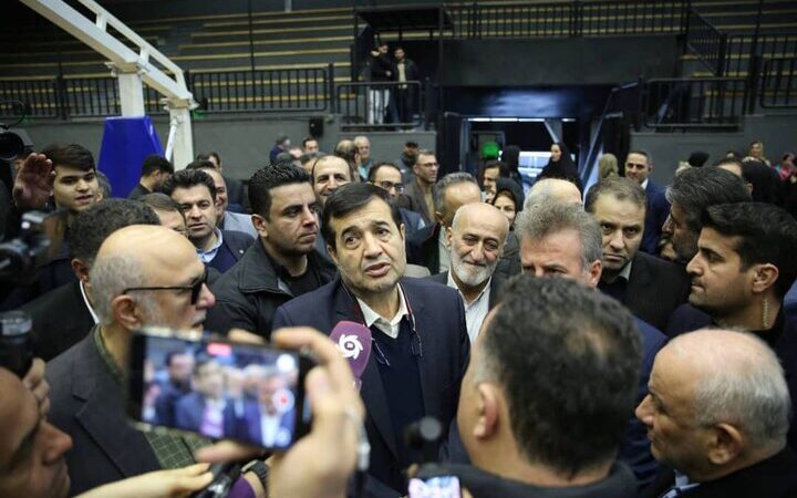 بازدید ناگهانی وزیر ورزش از پروژه‌های میلیاردی ورزشی بابل؛ تکمیل استادیوم‌ها به چه میزان اعتبار نیاز دارد؟