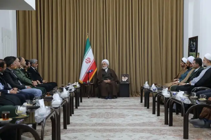 آیت‌الله فلاحتی: ۸ دی، نماد بصیرت بی‌نظیر مردم گیلان در دفاع از انقلاب!