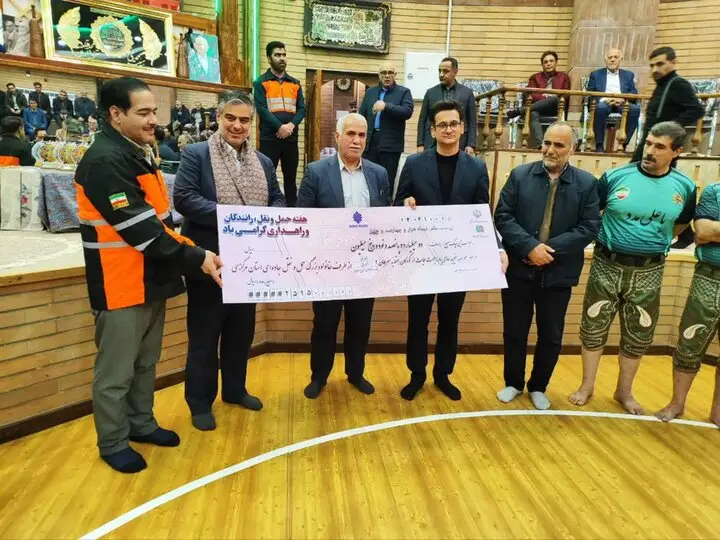 آزادسازی ۸ زندانی جرایم غیرعمد توسط جامعه حمل‌ونقل استان مرکزی؛ اقدامی از دل پهلوانی و همدلی