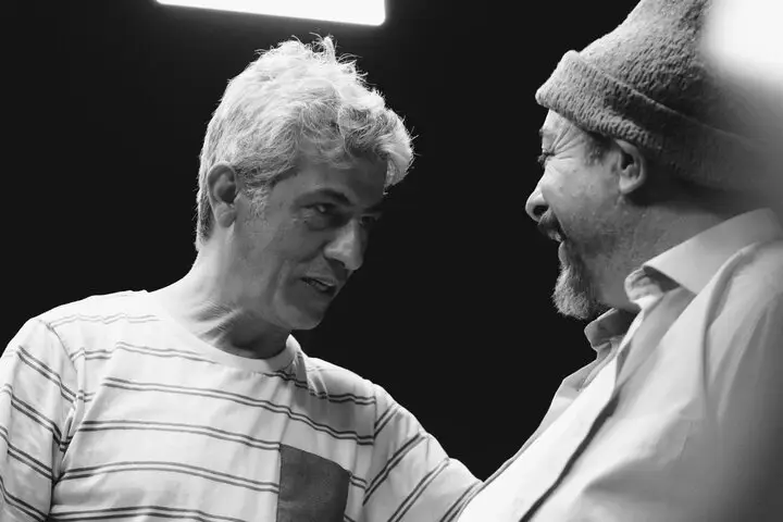 چرا تئاتر «شهر» به تدوین اساسنامه نیاز فوری دارد؟ سیروس همتی از خستگی‌های اجرای عموم می‌گوید