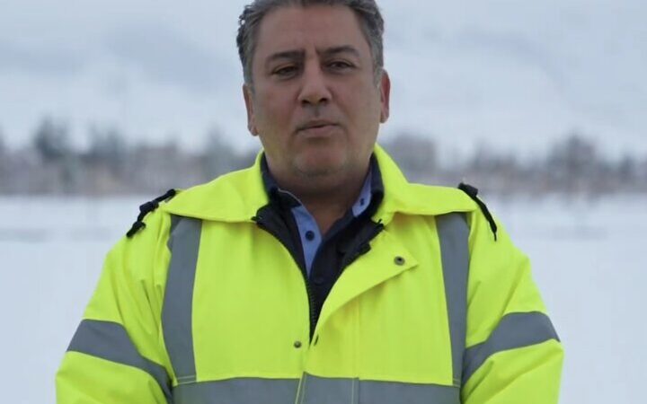 مدیریت هوشمندانه برف‌های گلپایگان؛ تخلیه کنترل‌شده در دل رودخانه اناربار