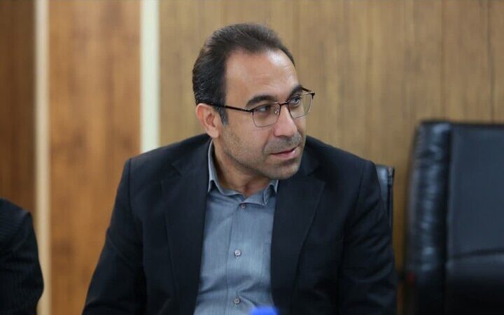 روح‌الله خوشبخت: نوروز ۱۴۰۵ شیراز، میزبانی درخور و متفاوتی خواهد داشت!