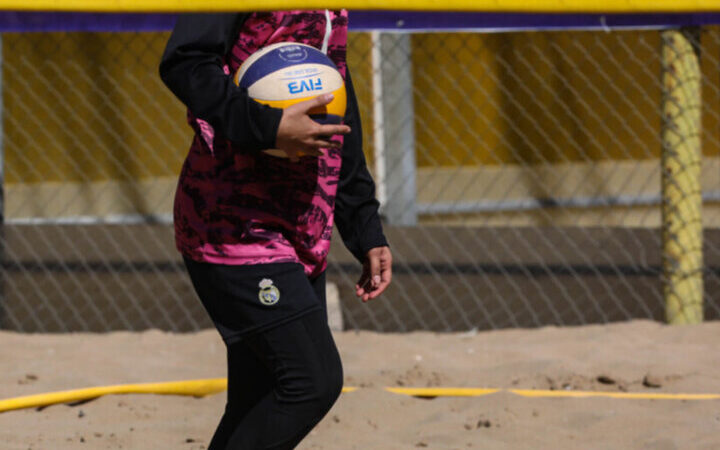 بستک آماده میزبانی هیجان‌انگیز لیگ برتر والیبال ساحلی نوجوانان و جوانان کشور شد!