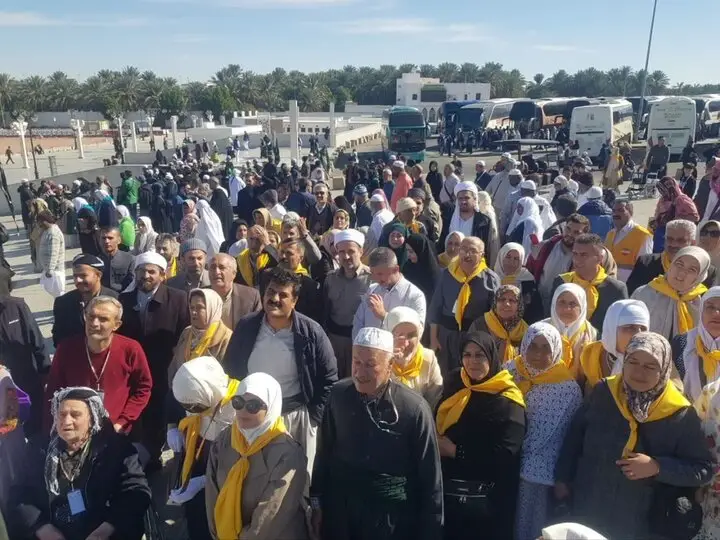 ۴۹ روحانی و ماموستا کردستانی راهی عمره مفرده شدند؛ فرصتی معنوی بی‌نظیر!