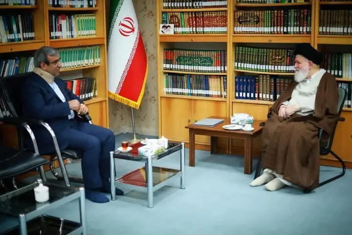 علم‌الهدی هشدار داد: معیشت مردم باید اولویت اصلی کشور باشد، نه حواشی فرهنگی!