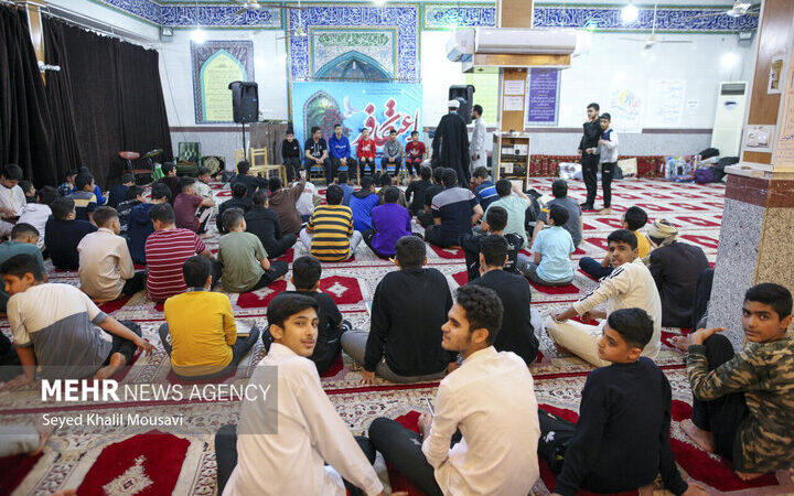 اعتکاف ویژه دانش‌آموزان در ۱۵ مسجد جویبار؛ فرصتی ناب برای تجربه معنویت عمیق در ماه رجب