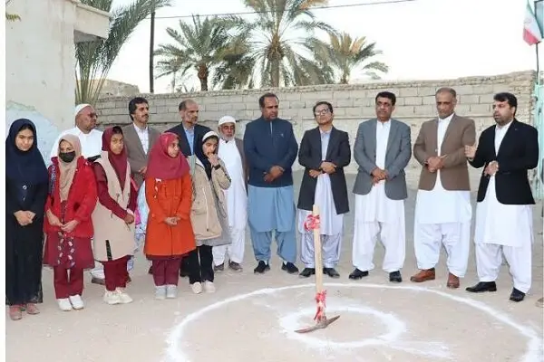 آیین کلنگ‌زنی ۴ مدرسه ۱۲ کلاسه؛ گامی بزرگ برای عدالت آموزشی در سراوان