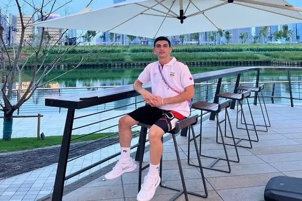 علی حیاتی، ملی‌پوش بدمینتون: بدون حمایت مالی، فتح قله‌های جهانی رویایی دور است!