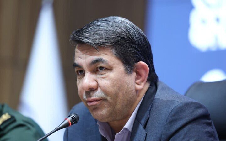 استاندار کرمان خبر داد: سند ارتقای بهره‌وری، کلید توسعه هوشمندانه استان!