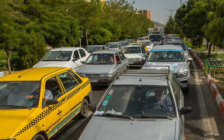 ساماندهی خطوط ویژه حمل‌ونقل عمومی در سنندج؛ تحولی بزرگ در ترافیک شهری