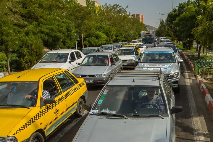 ساماندهی خطوط ویژه حمل‌ونقل عمومی در سنندج؛ تحولی بزرگ در ترافیک شهری