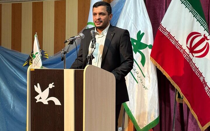 محمددینی خبر داد: تولید آثار چندزبانه، گام بزرگ کانون برای توسعه فرهنگی ایران!