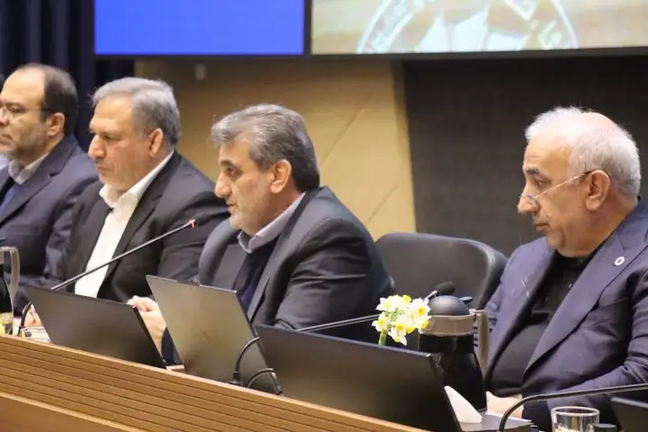 اقتصاد ایران در مسیر تحول؛ چرا زمان پایان راهکارهای موقتی فرا رسیده؟