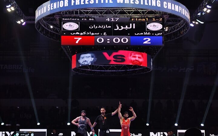 رقابت نفس‌گیر در تبریز؛ برترین آزادکاران کشتی قهرمانی کشور معرفی شدند