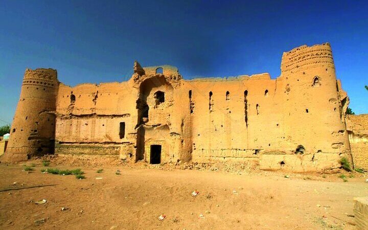 باران سیل‌آسا چگونه ۶۰ درصد زیرساخت‌های گردشگری و آثار تاریخی فهرج را نابود کرد؟