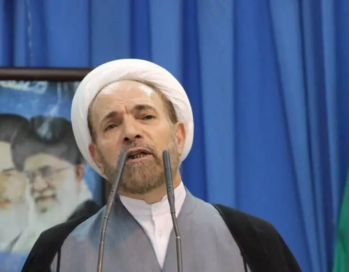 هشدار امام جمعه ایلام درباره وعده‌های فریبنده دشمنان؛ مردم و مسئولان هوشیار بمانند!