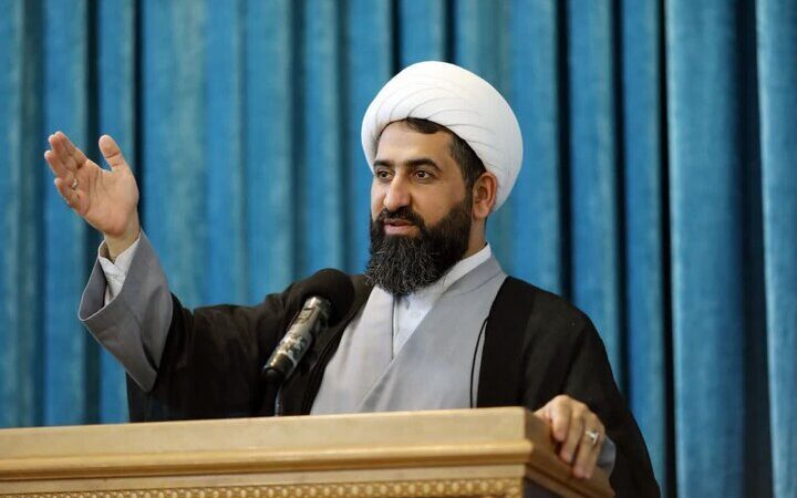 امام جمعه ارومی: ماه رجب، بهترین فرصت برای یاد خدا و بهره‌مندی از برکات اعتکاف