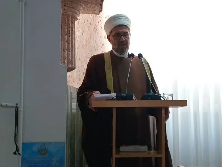 ماموستا محمدی: چرا تقوا و خدمت به مردم راز موفقیت مسئولان است؟