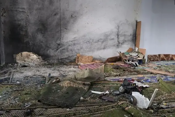 یک گروه تکفیری مسئولیت انفجار مسجدی در «حمص» سوریه را برعهده گرفت