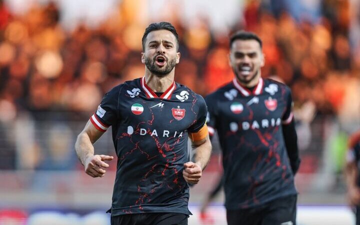 پرسپولیس با برد اقتصادی و گل سروش رفیعی، موقتا صدرنشین لیگ برتر شد!