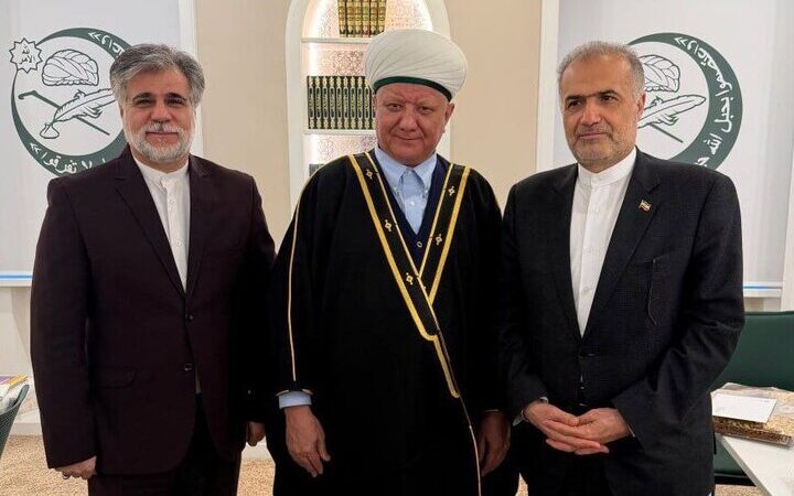 سفیر ایران و مفتی مسکو: اتحاد دینی جهان اسلام در برابر سیاست‌های فریبکارانه غرب!