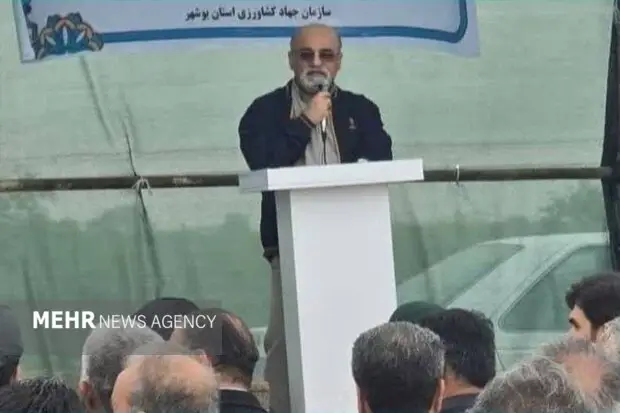 رزمایش ملی مقابله با ملخ‌های صحرایی در بوشهر؛ زیرساخت‌های پدافند غیرعامل کشاورزی چقدر آماده‌اند؟