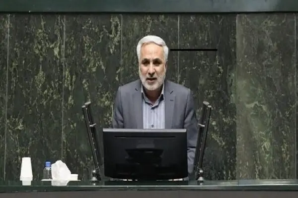 فریاد خسته کارمندان و نیروهای مسلح از بحران بی‌سابقه اقتصادی در ایران