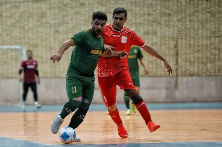 رقابت نفس‌گیر لیگ برتر فوتسال کارکنان بنیاد مسکن با حضور تیم‌های سراسر کشور در بندرعباس
