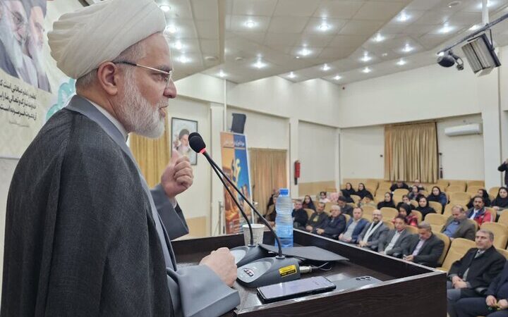 پورذهبی: سواد، کلید قدرت اجتماعی و پیشرفت پایدار است!