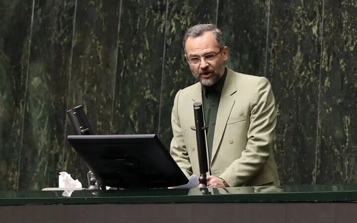 نماینده مجلس: لایحه بودجه ۱۴۰۵ فشار تورمی سنگین بر معیشت کارمندان و بازنشستگان وارد می‌کند!