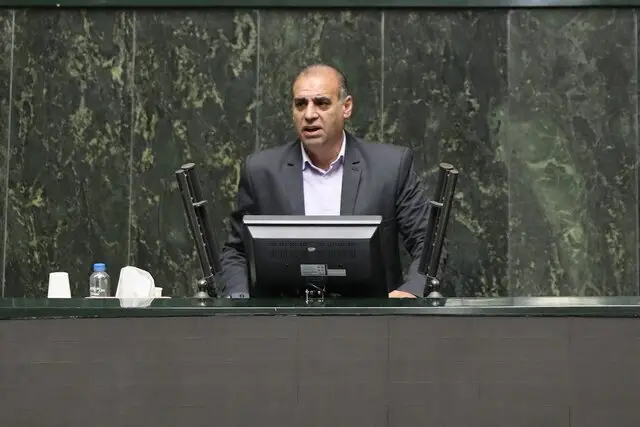 چراغی: افزایش ۲۰ درصدی حقوق، تحقیر آشکار سفره مردم در دل بحران اقتصادی!