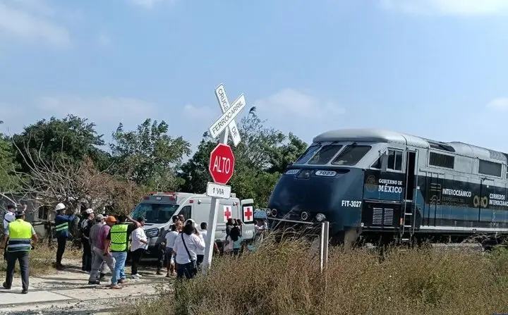 خروج از ریل قطار مسافربری در جنوب شرقی مکزیک با دستکم ۱۳ کشته