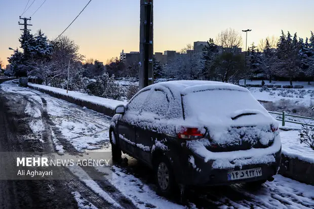 هاشمی:راه ۳۶۰ روستای اردبیل بازگشایی شد