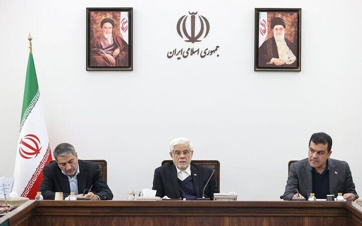 عارف: برنامه ستاد ویژه توسعه فناوری برای تاب‌آوری برق جدی پیگیری شود