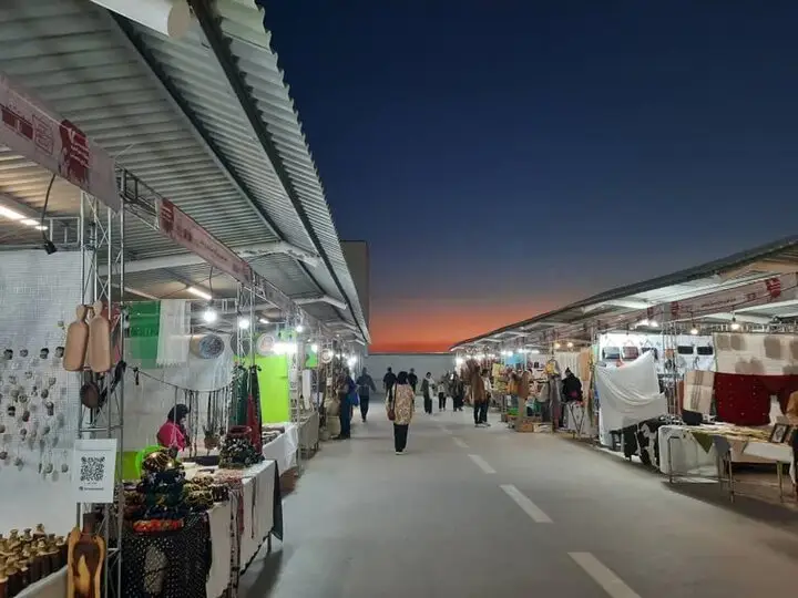 صنعتگران فارس در نمایشگاه‌های ملی صنایع‌دستی کشور حضور مؤثر دارند