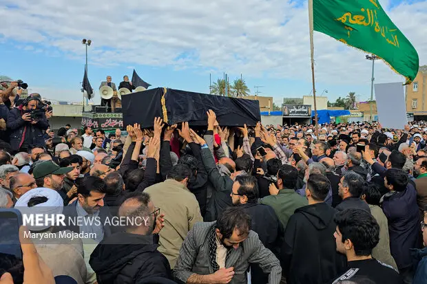 وداع اهواز با عالمِ مردم؛تشییع آیت‌الله شفیعی در صبحی آکنده از وفاداری