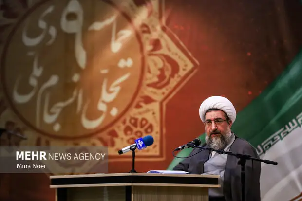 امام جمعه تبریز: حماسه ۹ دی جلوه‌ای ماندگار از هوشیاری و ایمان ملت است